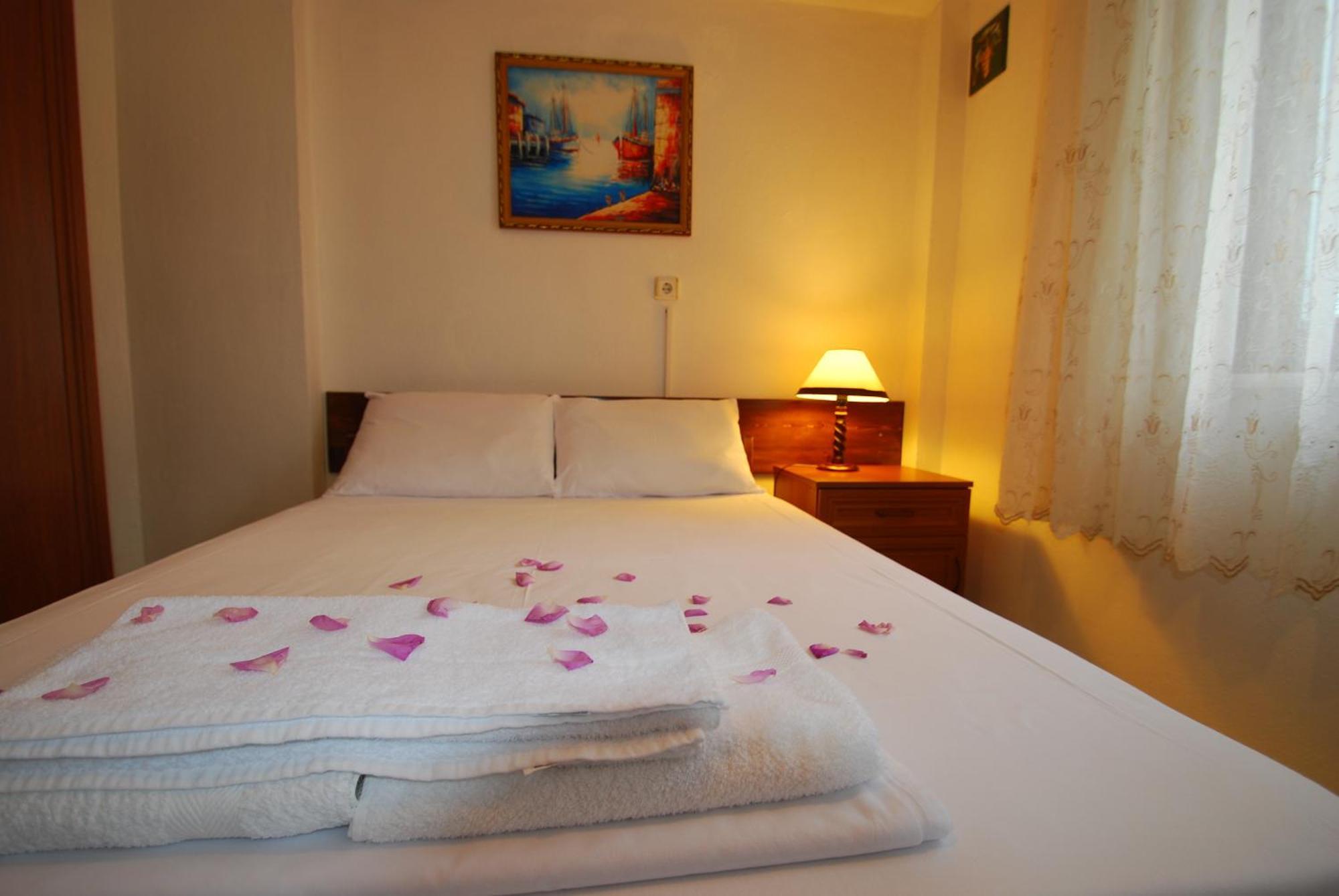 Adali Guest House Bozcaada Ngoại thất bức ảnh