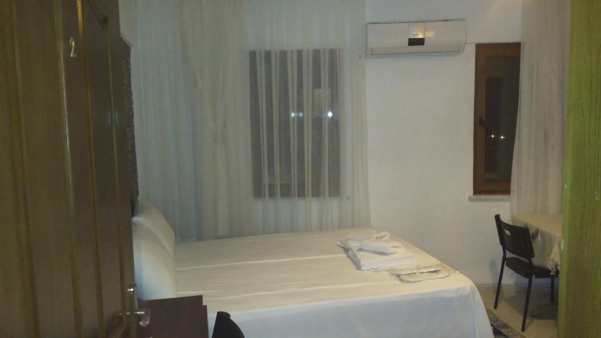 Adali Guest House Bozcaada Phòng bức ảnh